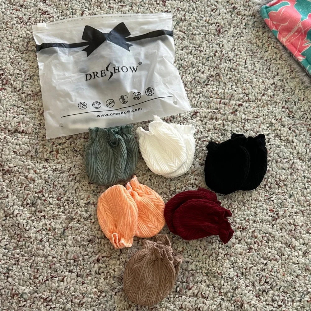 DRESHOW Baby Mittens newborn Set